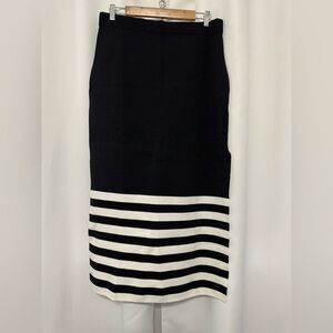 Edited by Remi Bader Black and White Striped Women's Skirt Size: Large